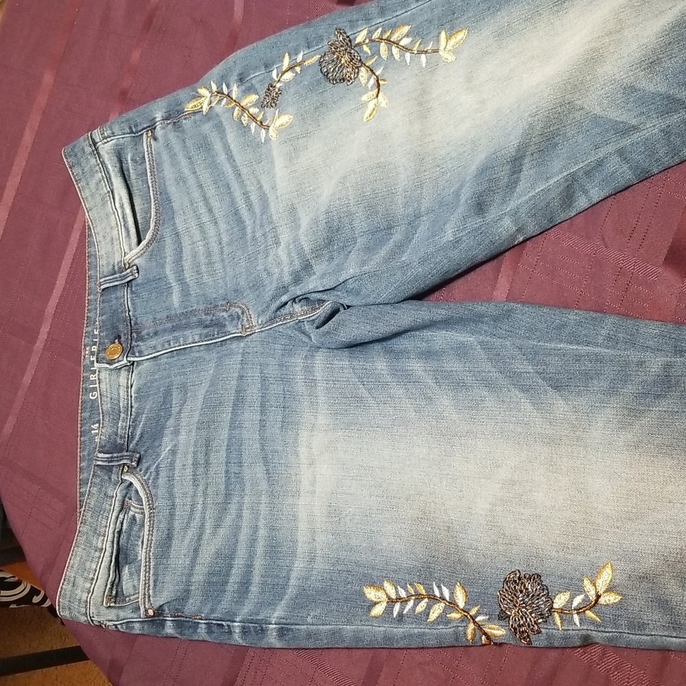 White House Black Market brand Women's Blue Embroidered Jeans